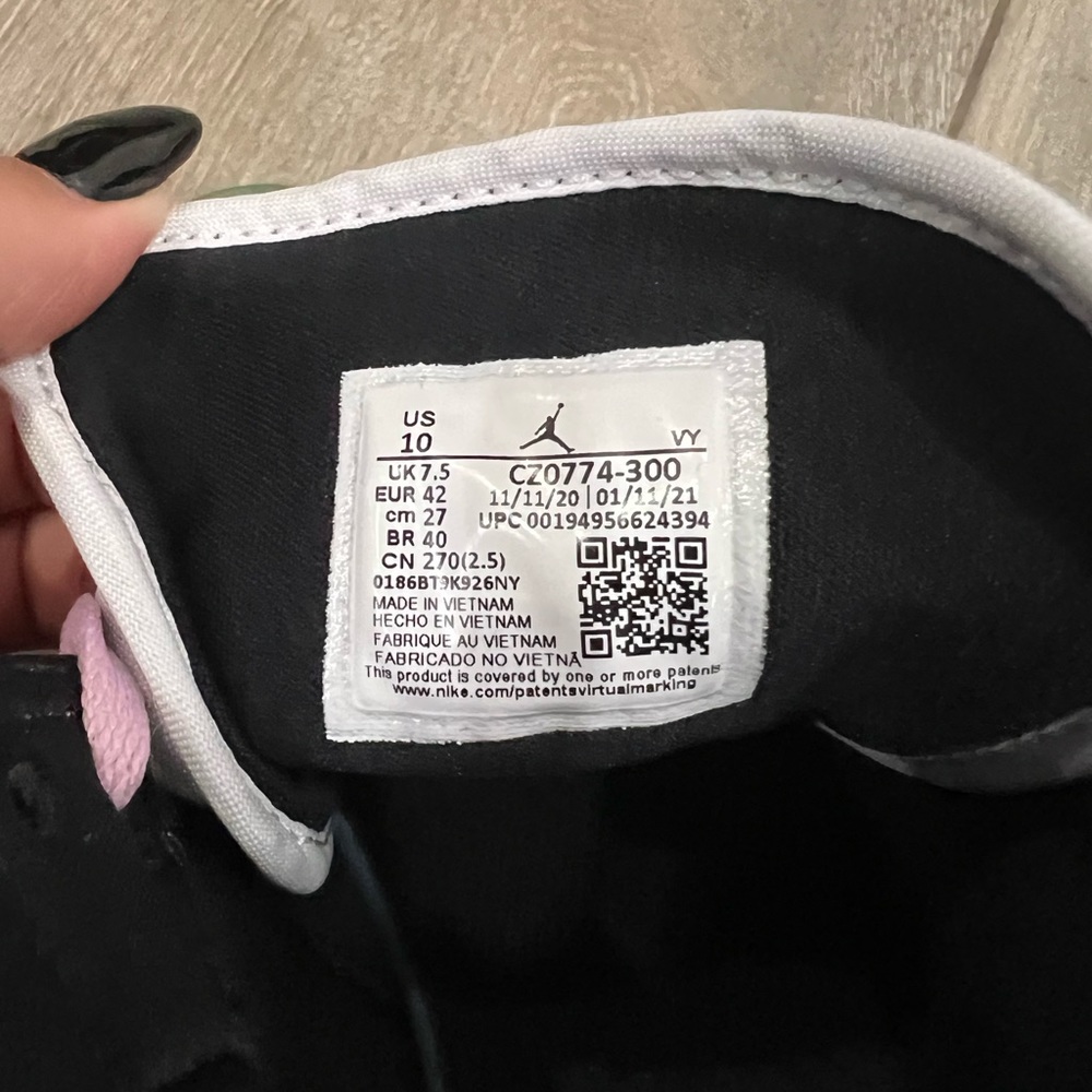 Nike Jordan - Picture 4 of 4